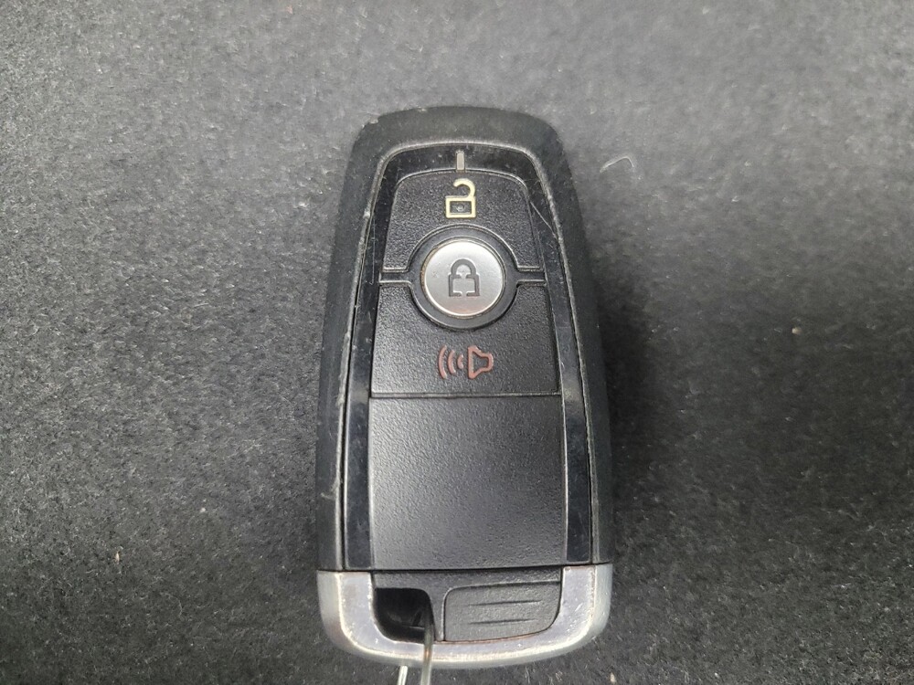 2020 Ford EcoSport in Ft Wayne, IN 46805 - 18135295 32