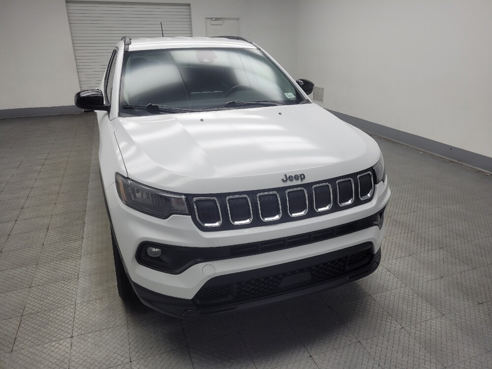 2022 Jeep Compass in Mishawaka, IN 46545 - 18135296 14