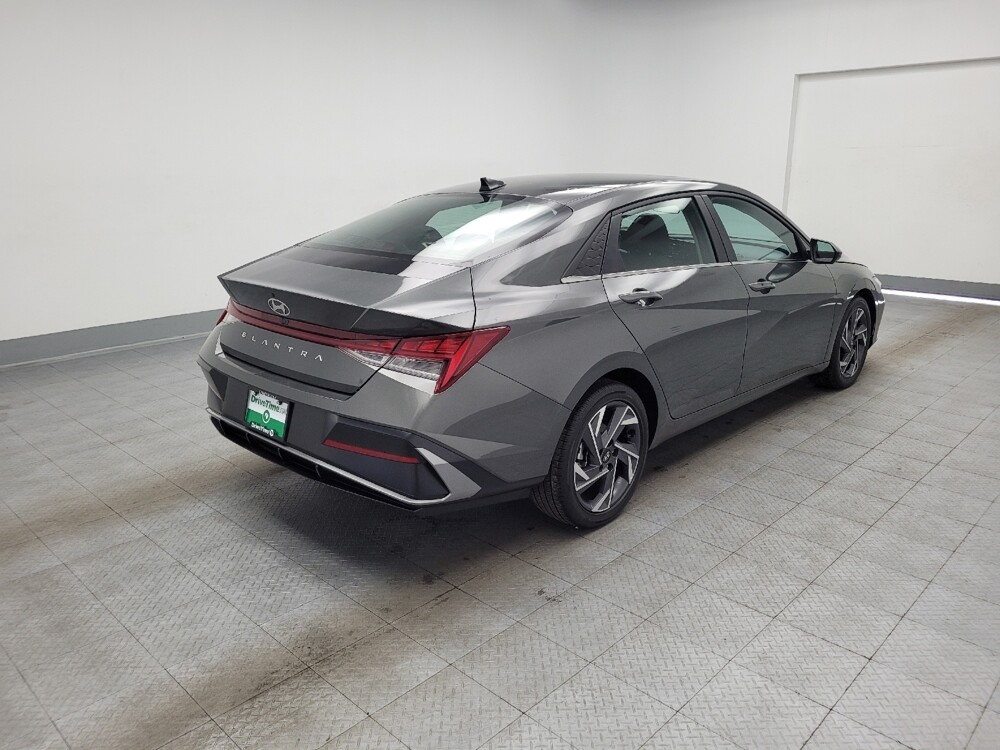 2025 Hyundai Elantra in Madison, TN 37115 - 18135299 9