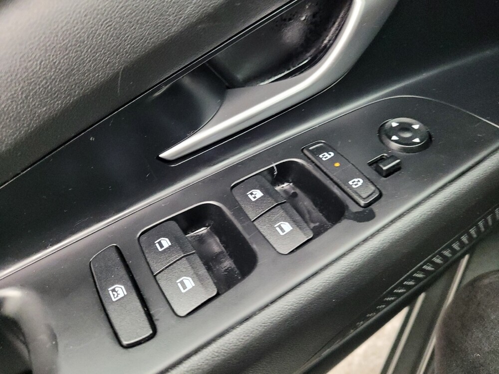 2025 Hyundai Elantra in Madison, TN 37115 - 18135299 27