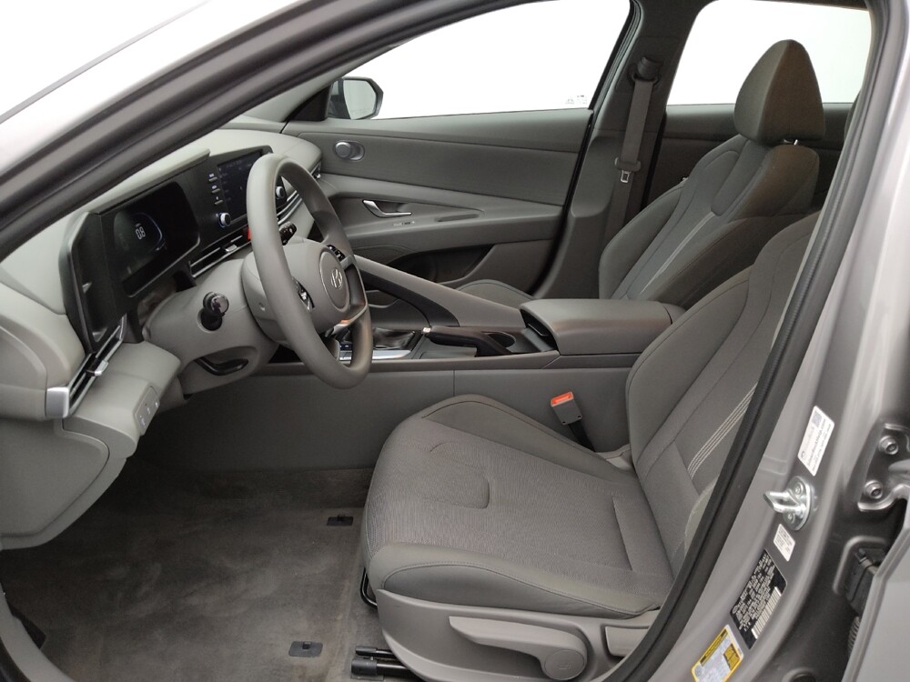 2024 Hyundai Elantra in Wichita, KS 67207 - 18135300 17