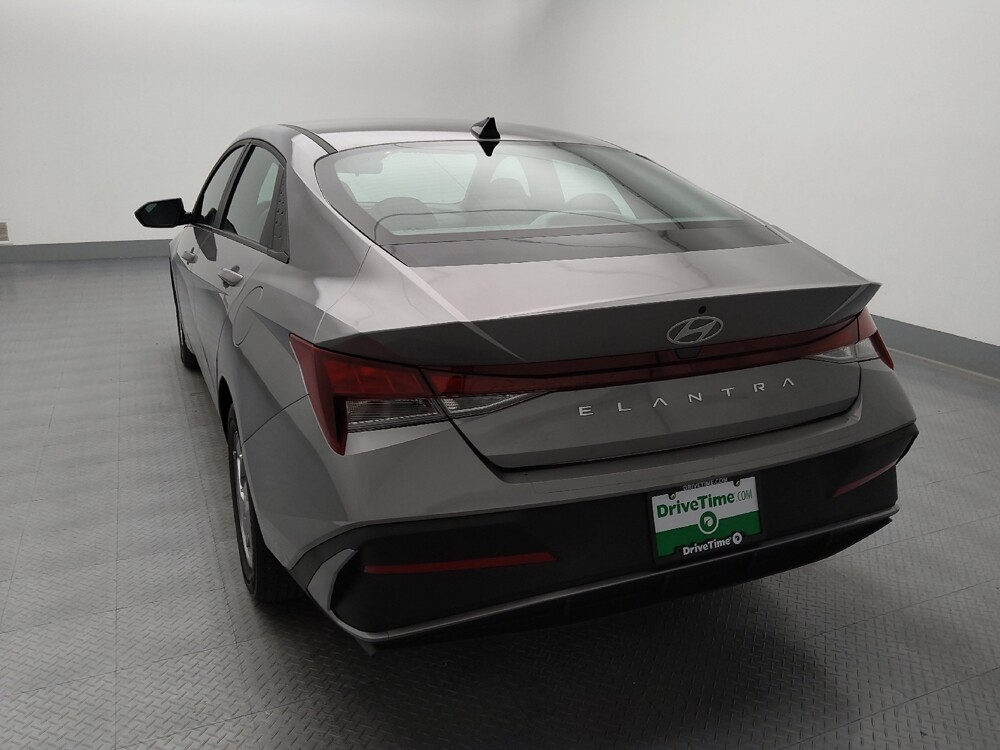 2024 Hyundai Elantra in Wichita, KS 67207 - 18135300 6
