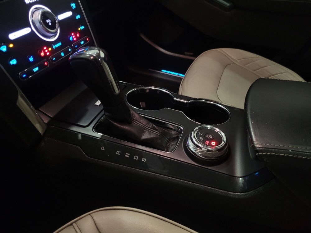 2018 Ford Explorer in Plymouth Meeting, PA 19462 - 18135303 26