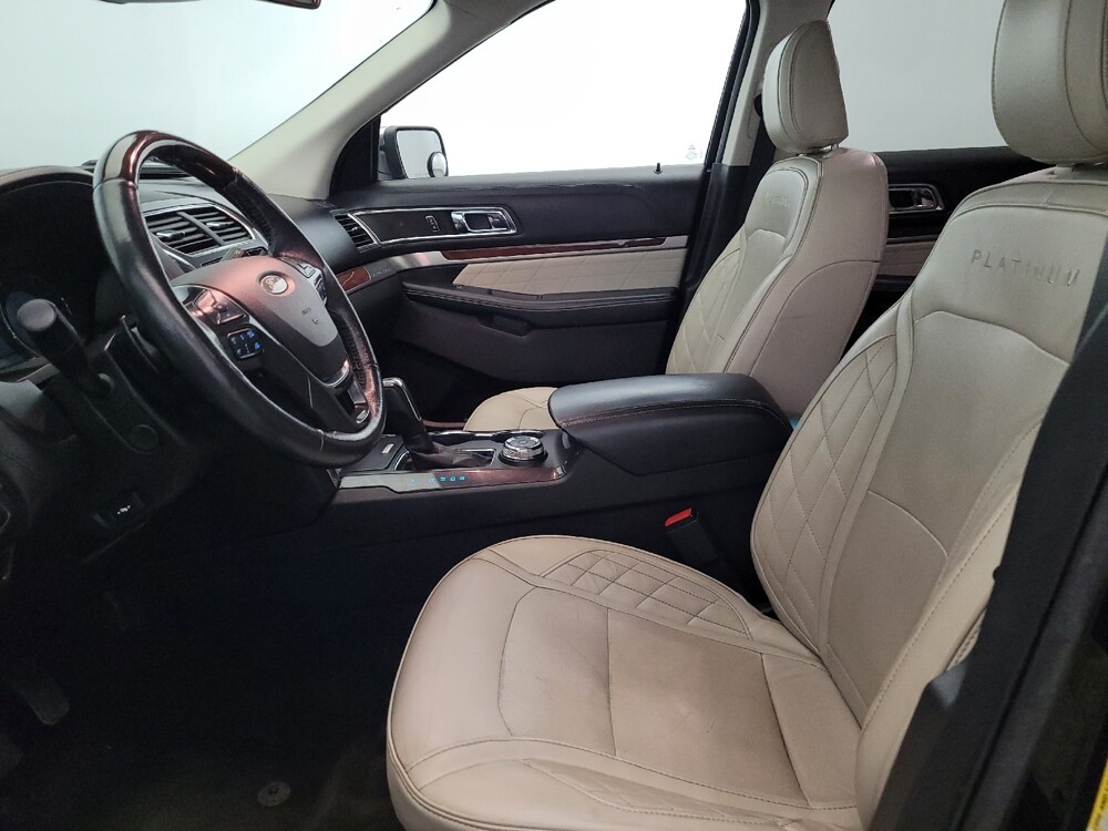 2018 Ford Explorer in Plymouth Meeting, PA 19462 - 18135303 17