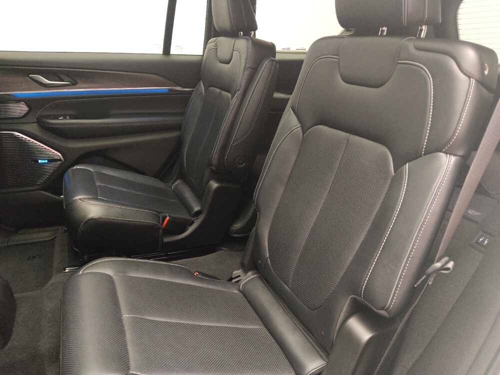 2022 Jeep Grand Cherokee L in Athens, GA 30606 - 18135306 18