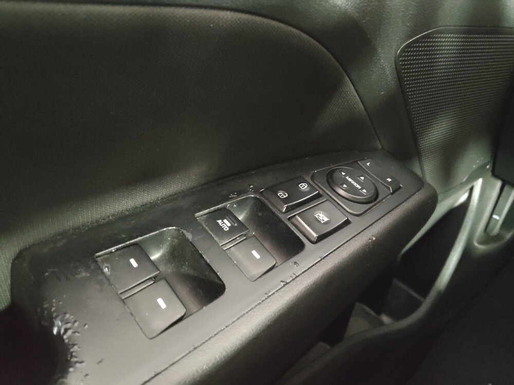 2020 Hyundai Elantra in Macon, GA 31210 - 18135309 27