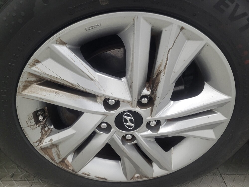 2020 Hyundai Elantra in Macon, GA 31210 - 18135309 31