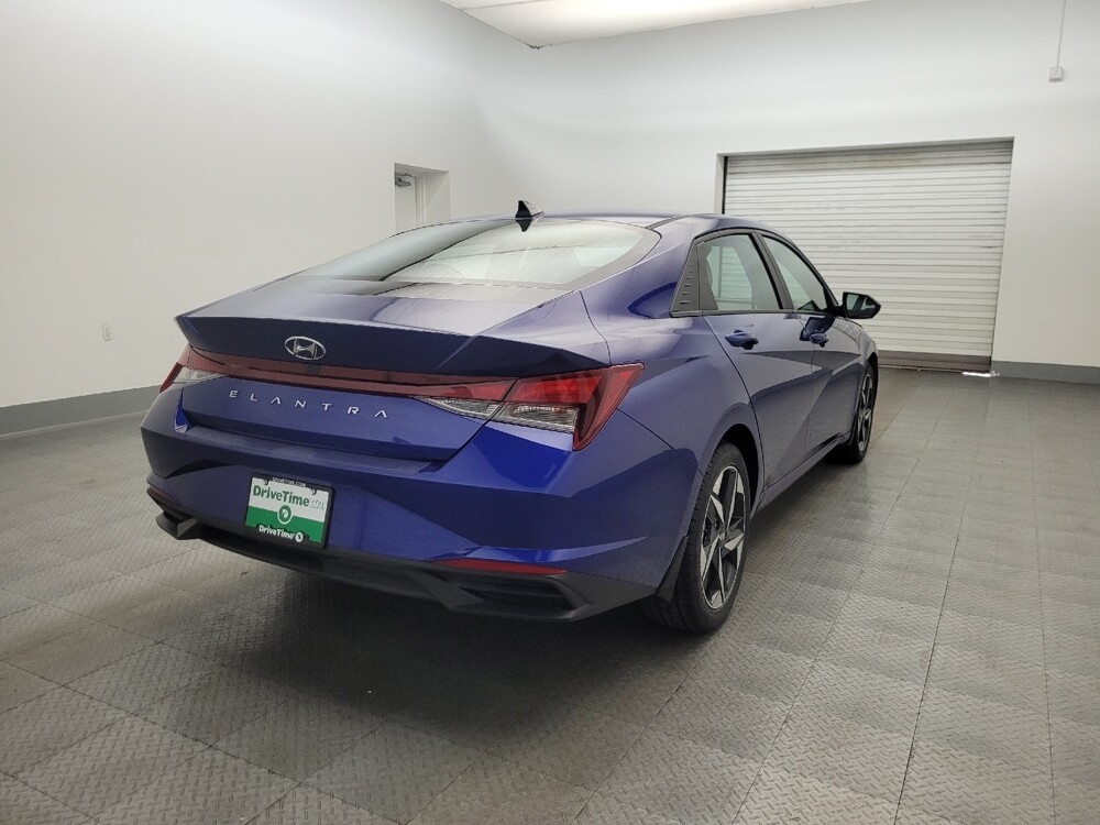 2023 Hyundai Elantra in Chandler, AZ 85225 - 18135312 9