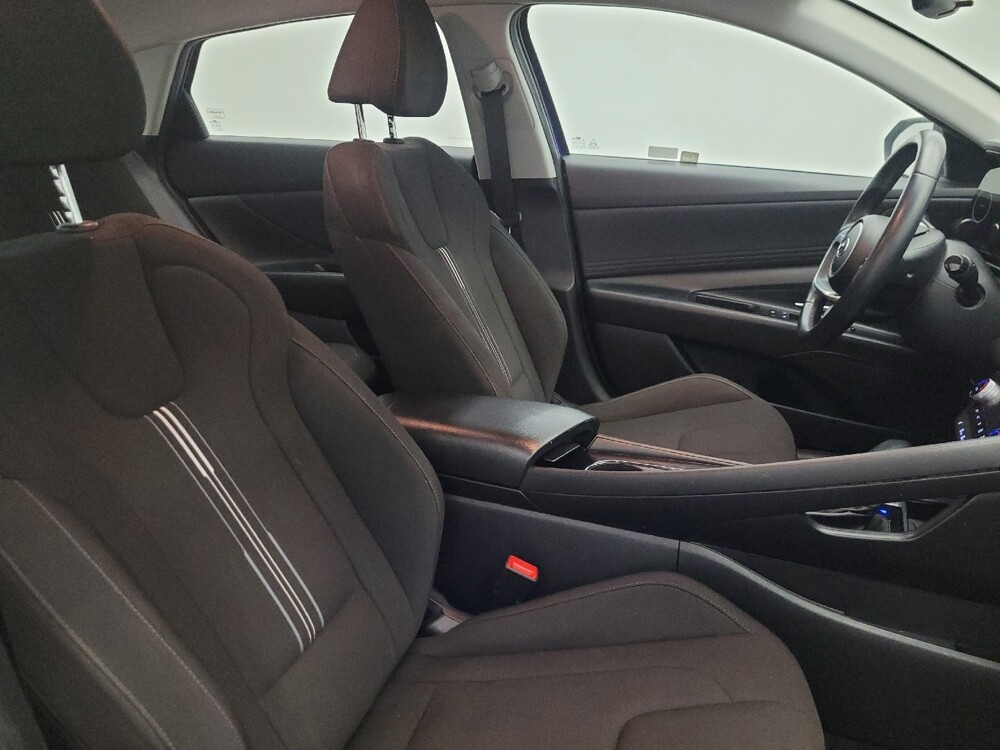 2023 Hyundai Elantra in Chandler, AZ 85225 - 18135312 21