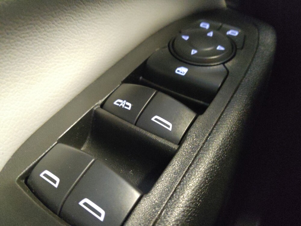 2022 Chevrolet Equinox in Chandler, AZ 85225 - 18135315 27