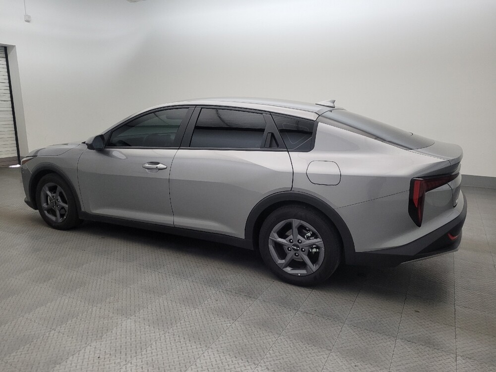 2025 Kia K4 in Mesa, AZ 85210 - 18135317 3