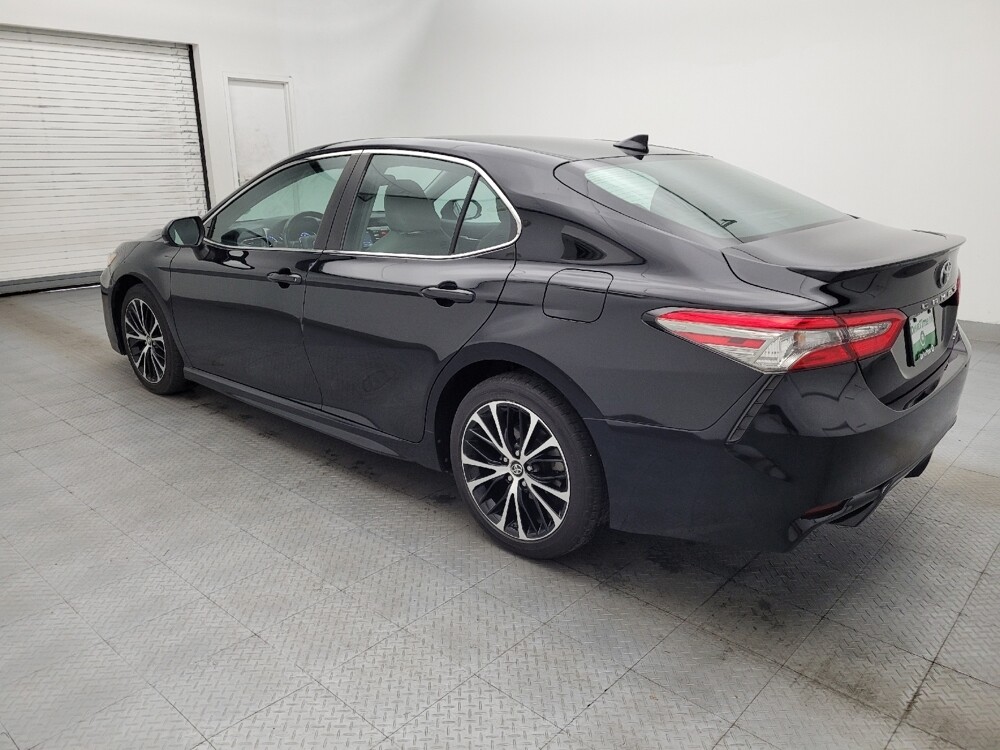 2019 Toyota Camry in Greenville, SC 29607 - 18135320 3