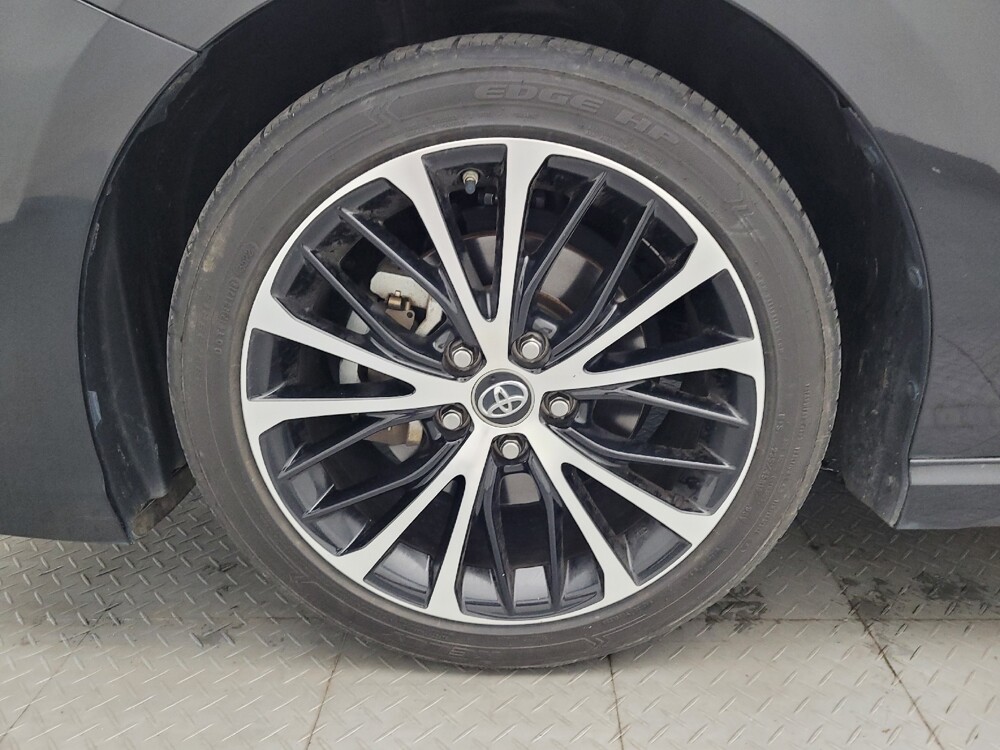 2019 Toyota Camry in Greenville, SC 29607 - 18135320 31
