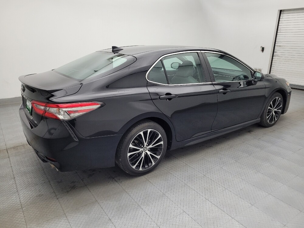 2019 Toyota Camry in Greenville, SC 29607 - 18135320 10