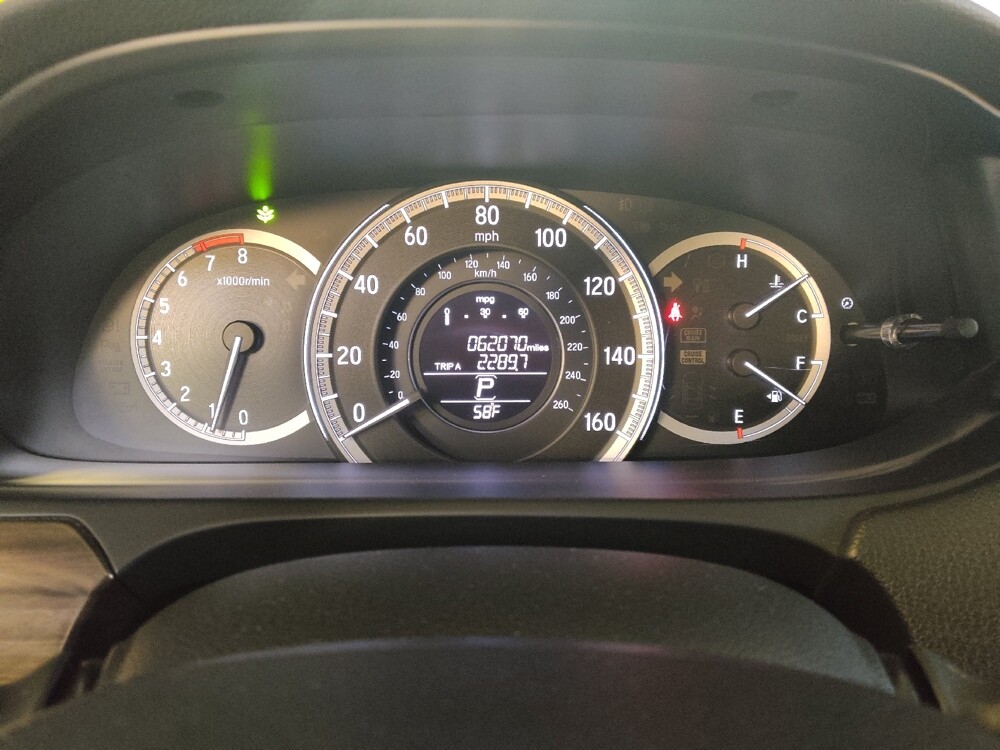 2016 Honda Accord in Greensboro, NC 27407 - 18135324 23