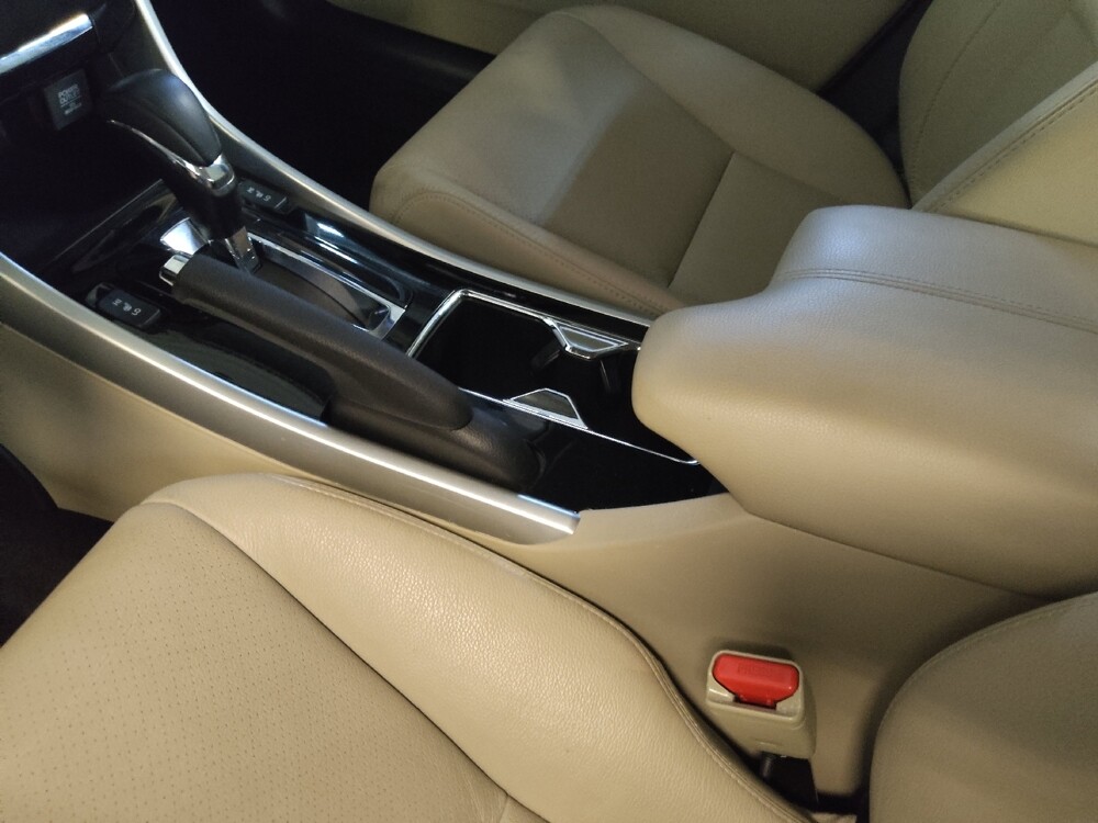 2016 Honda Accord in Greensboro, NC 27407 - 18135324 26