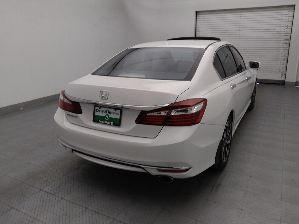2016 Honda Accord in Greensboro, NC 27407 - 18135324 7