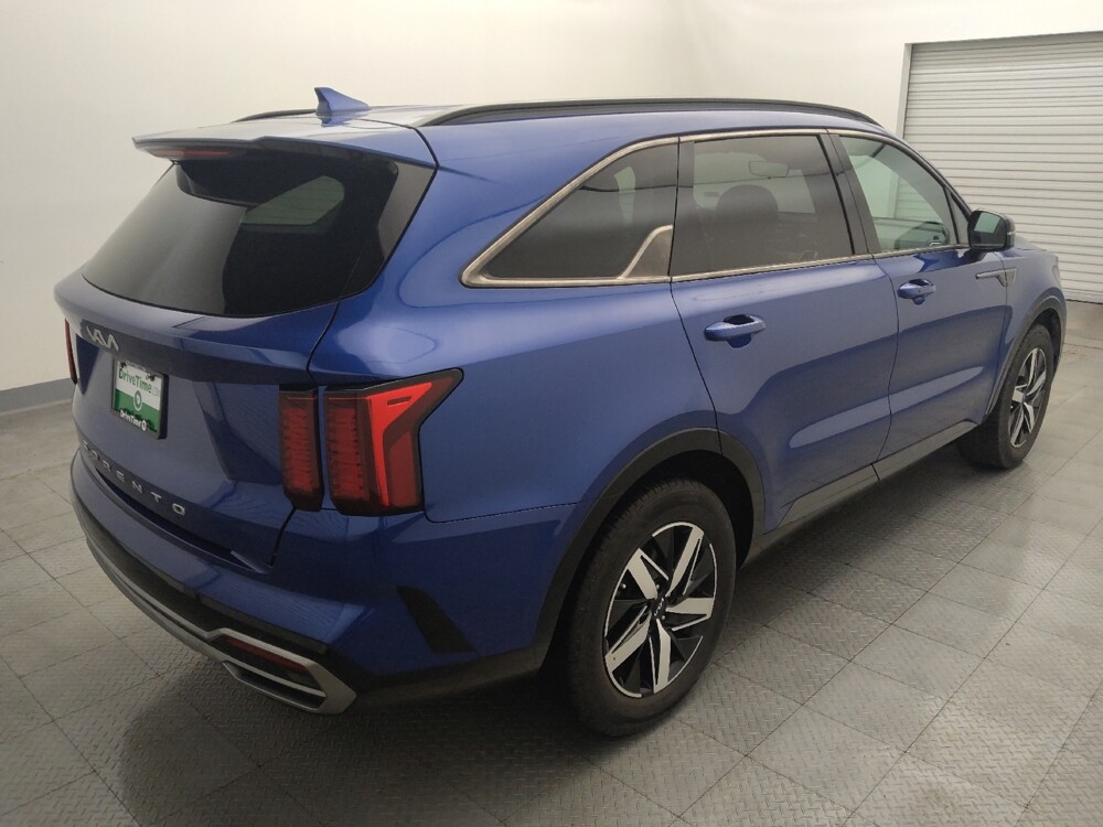 2022 Kia Sorento in San Antonio, TX 78238 - 18135325 9
