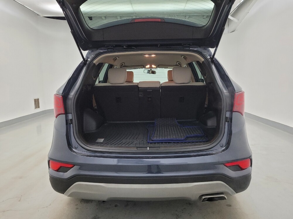 2018 Hyundai Santa Fe in Columbus, OH 43228 - 18135329 29