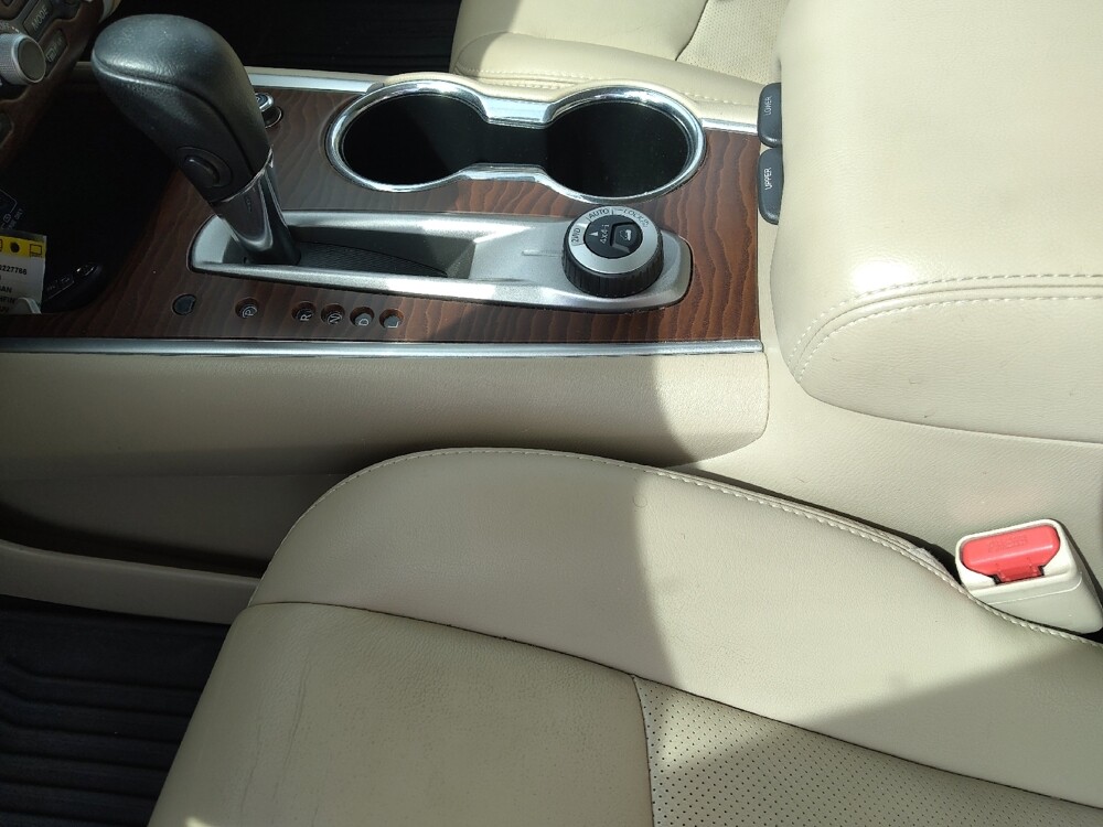 2018 Nissan Pathfinder in Columbia, SC 29210 - 18135337 26