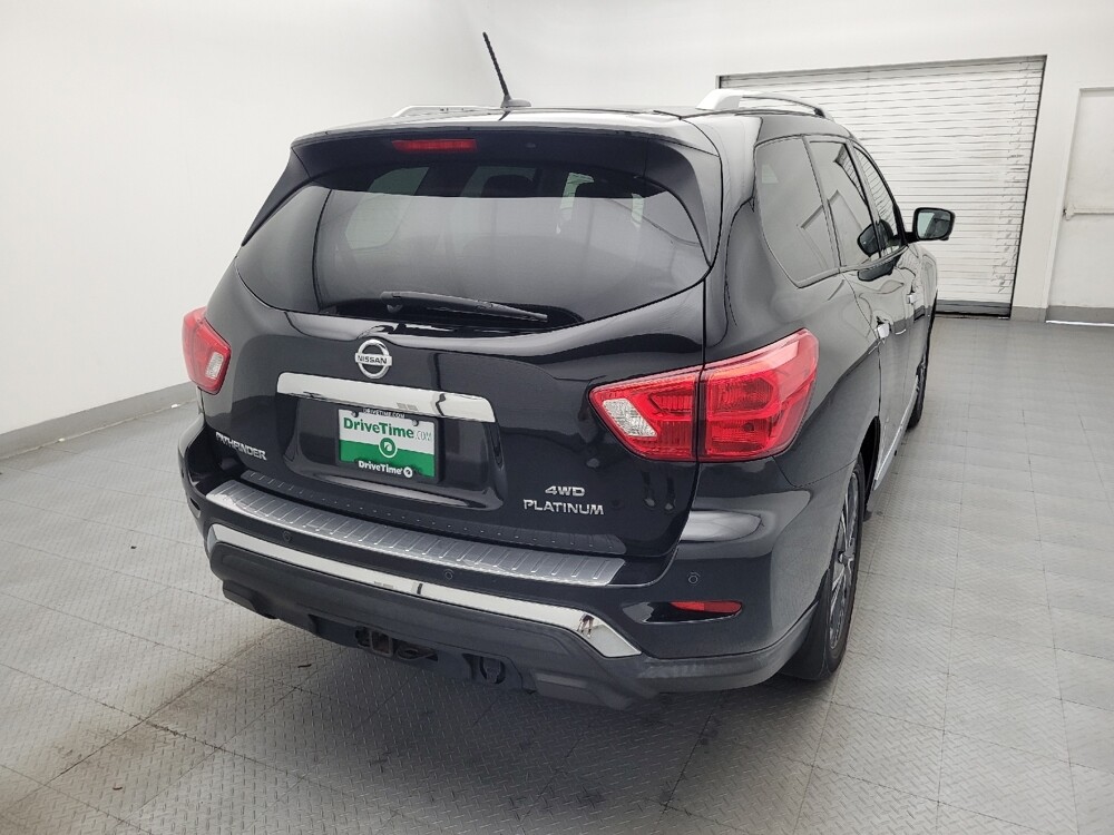 2018 Nissan Pathfinder in Columbia, SC 29210 - 18135337 7