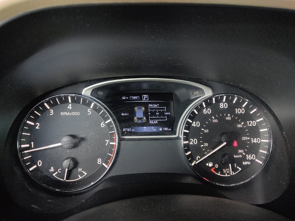 2018 Nissan Pathfinder in Columbia, SC 29210 - 18135337 23