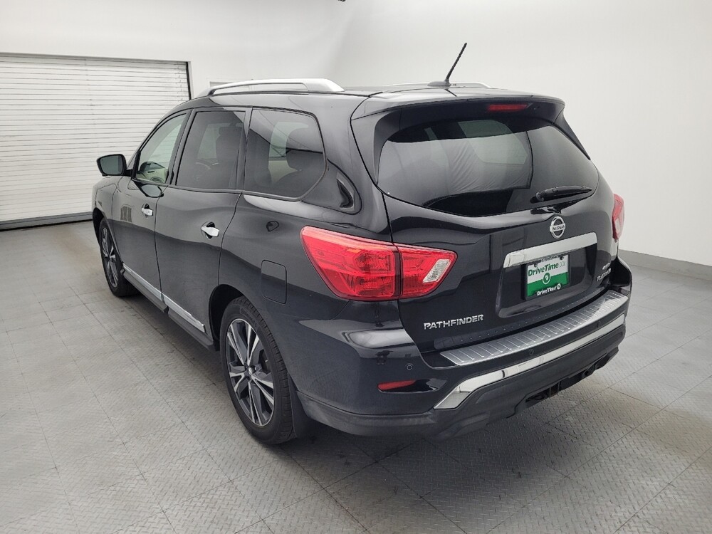 2018 Nissan Pathfinder in Columbia, SC 29210 - 18135337 5