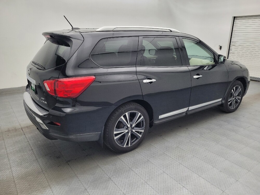 2018 Nissan Pathfinder in Columbia, SC 29210 - 18135337 10