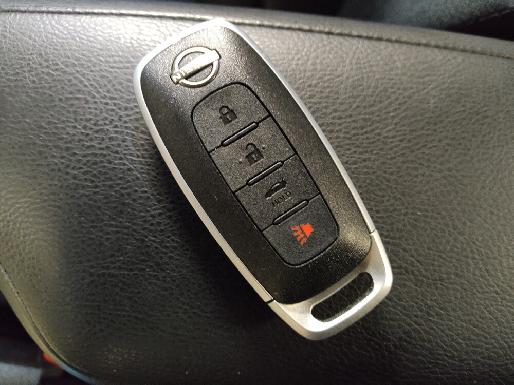 2025 Nissan Versa in Conway, SC 29526 - 18135338 32