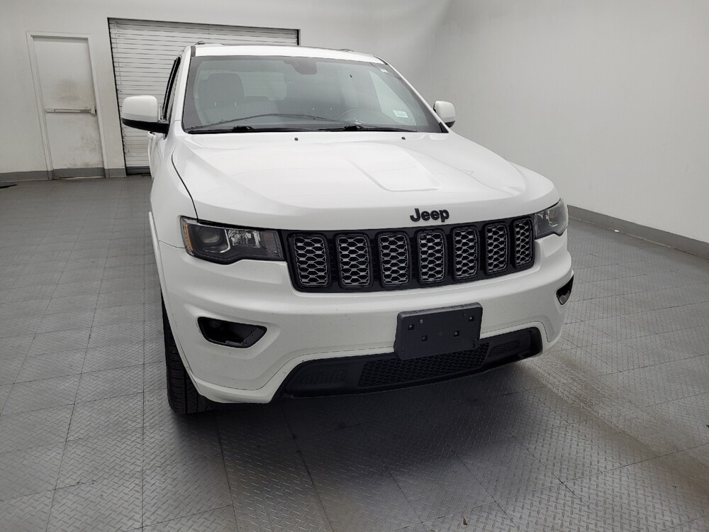2019 Jeep Grand Cherokee in Columbia, SC 29210 - 18135340 14