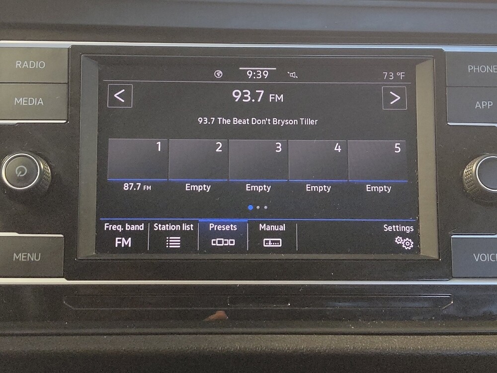 2020 Volkswagen Jetta in Live Oak, TX 78233 - 18135343 25