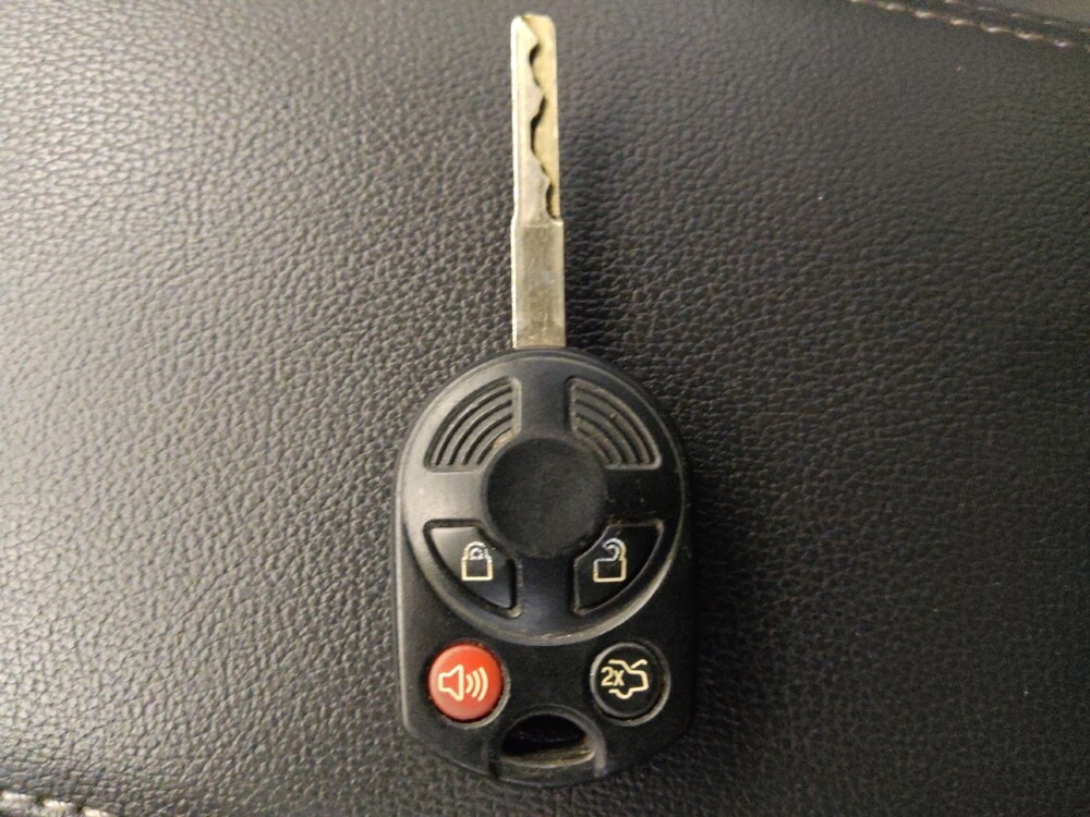 2017 Ford Escape in Houston, TX 77074 - 18135344 32