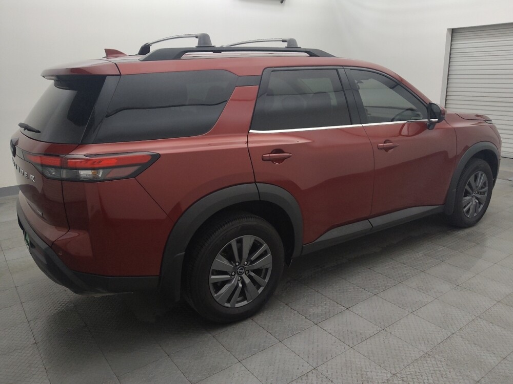 2022 Nissan Pathfinder in Houston, TX 77074 - 18135346 10