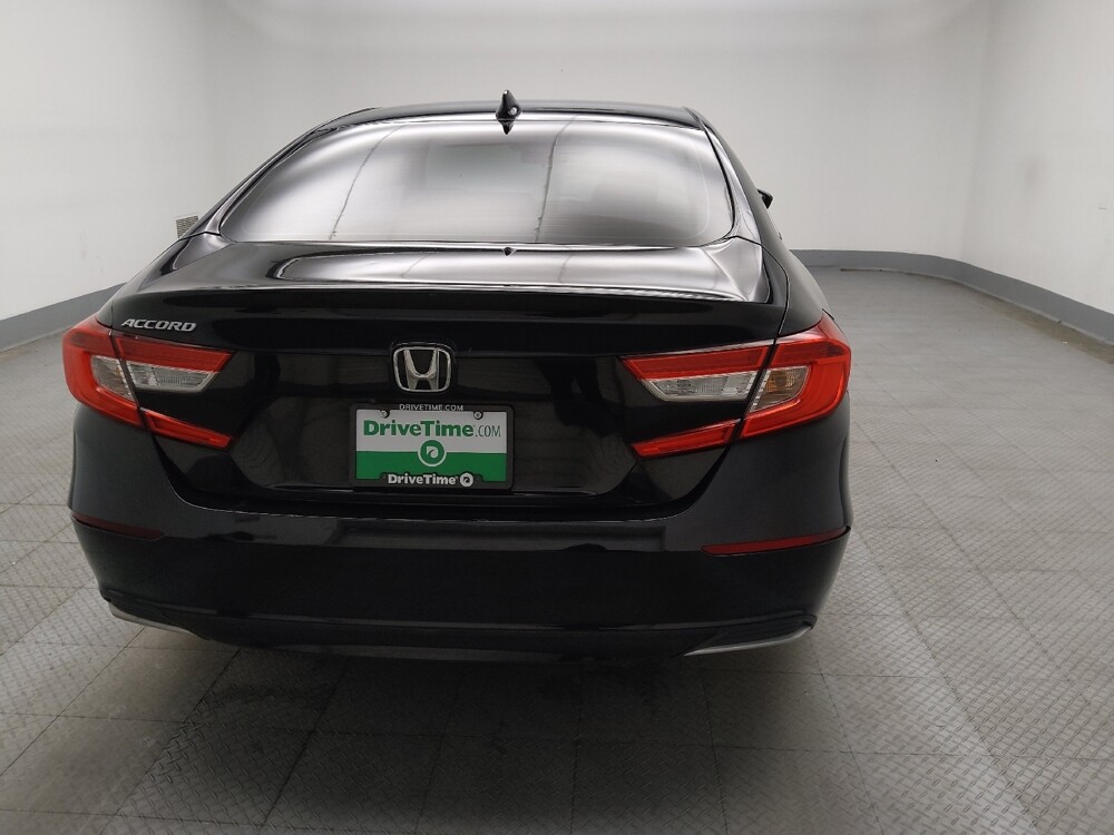 2018 Honda Accord in Des Moines, IA 50310 - 18135347 7