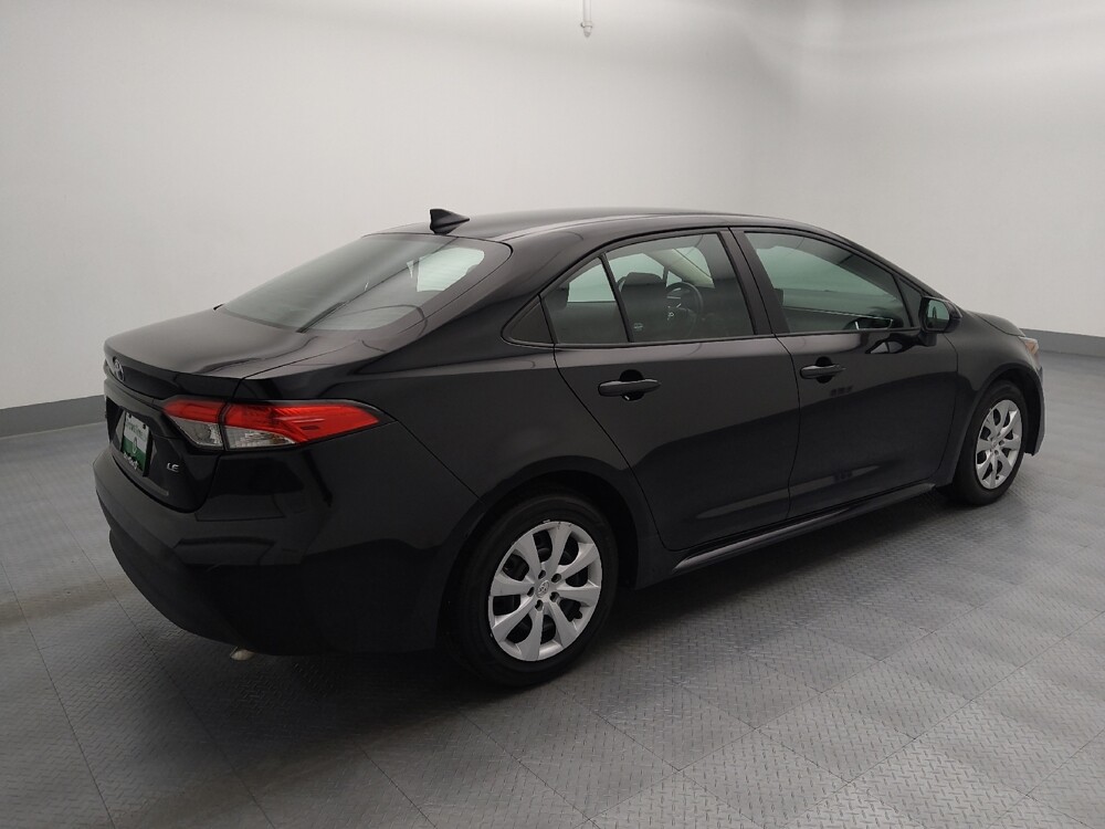 2024 Toyota Corolla in Springfield, MO 65807 - 18135350 10