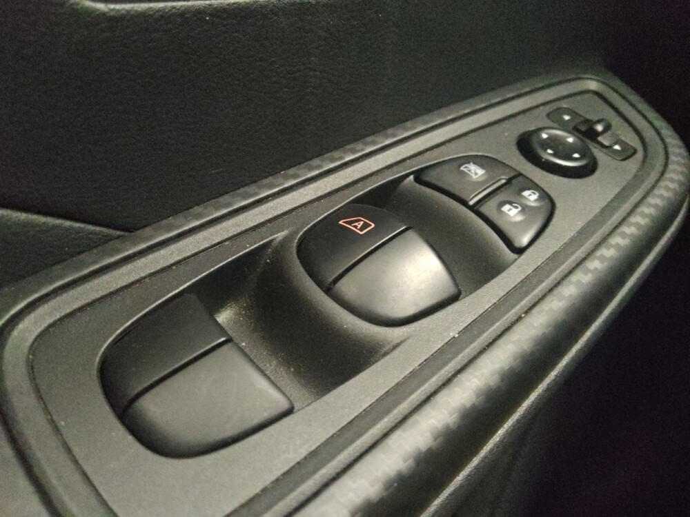 2025 Nissan Versa in Mesa, AZ 85210 - 18135352 27