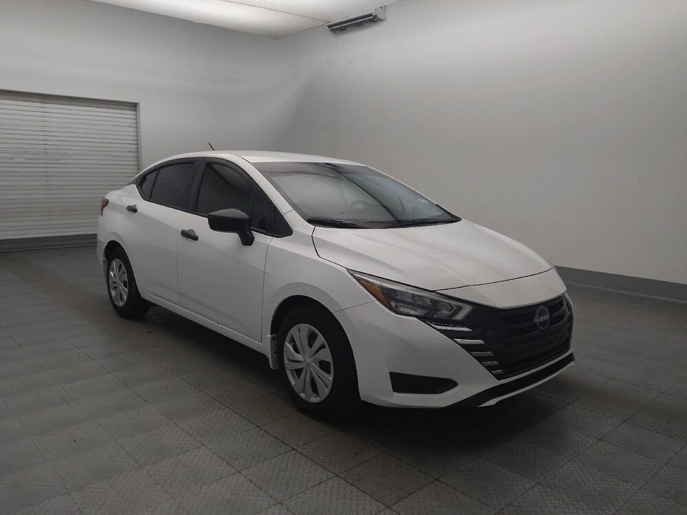 2025 Nissan Versa in Mesa, AZ 85210 - 18135352 13