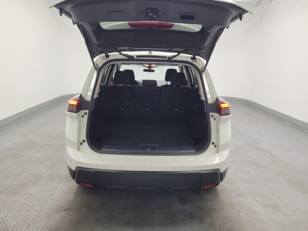 2024 Nissan Rogue in Las Vegas, NV 89102 - 18135362 29