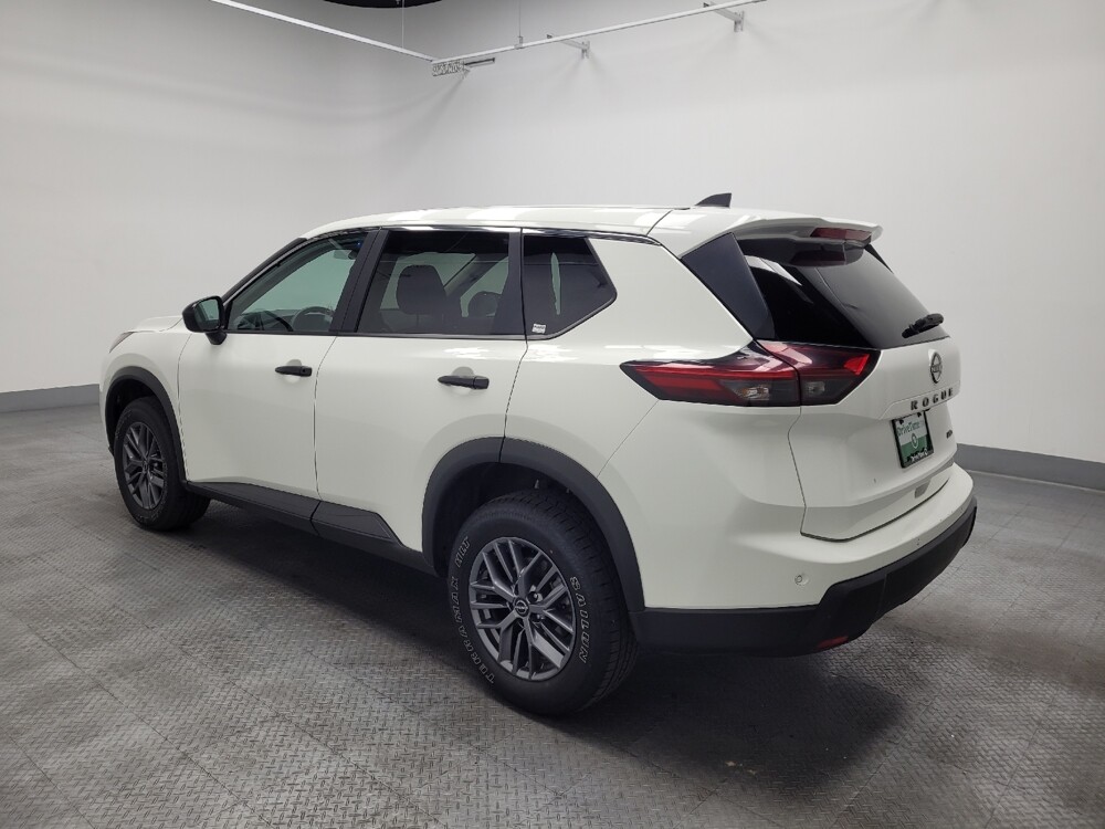 2024 Nissan Rogue in Las Vegas, NV 89102 - 18135362 3