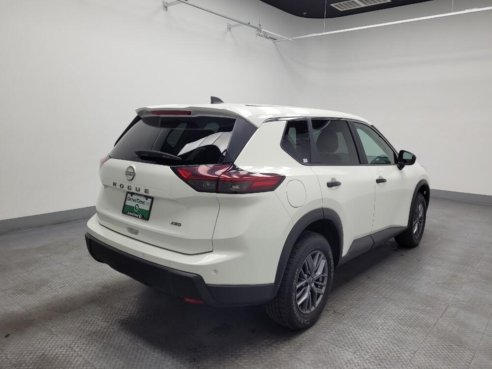 2024 Nissan Rogue in Las Vegas, NV 89102 - 18135362 9