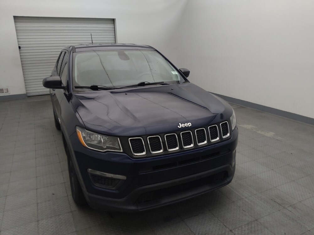 2018 Jeep Compass in Houston, TX 77060 - 18135373 14