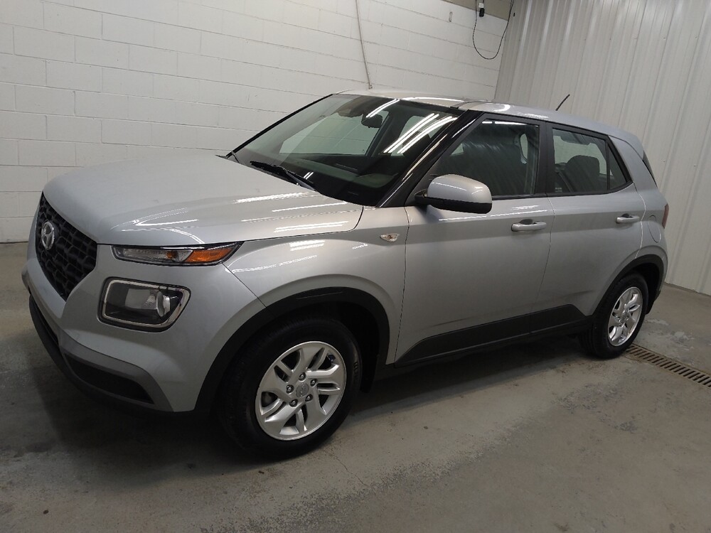 2023 Hyundai Venue in Fairfield, OH 45014 - 18135375 2