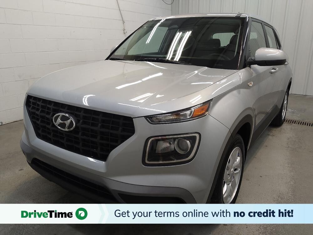 2023 Hyundai Venue in Fairfield, OH 45014 - 18135375