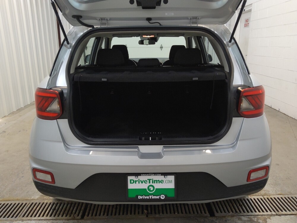 2023 Hyundai Venue in Fairfield, OH 45014 - 18135375 29