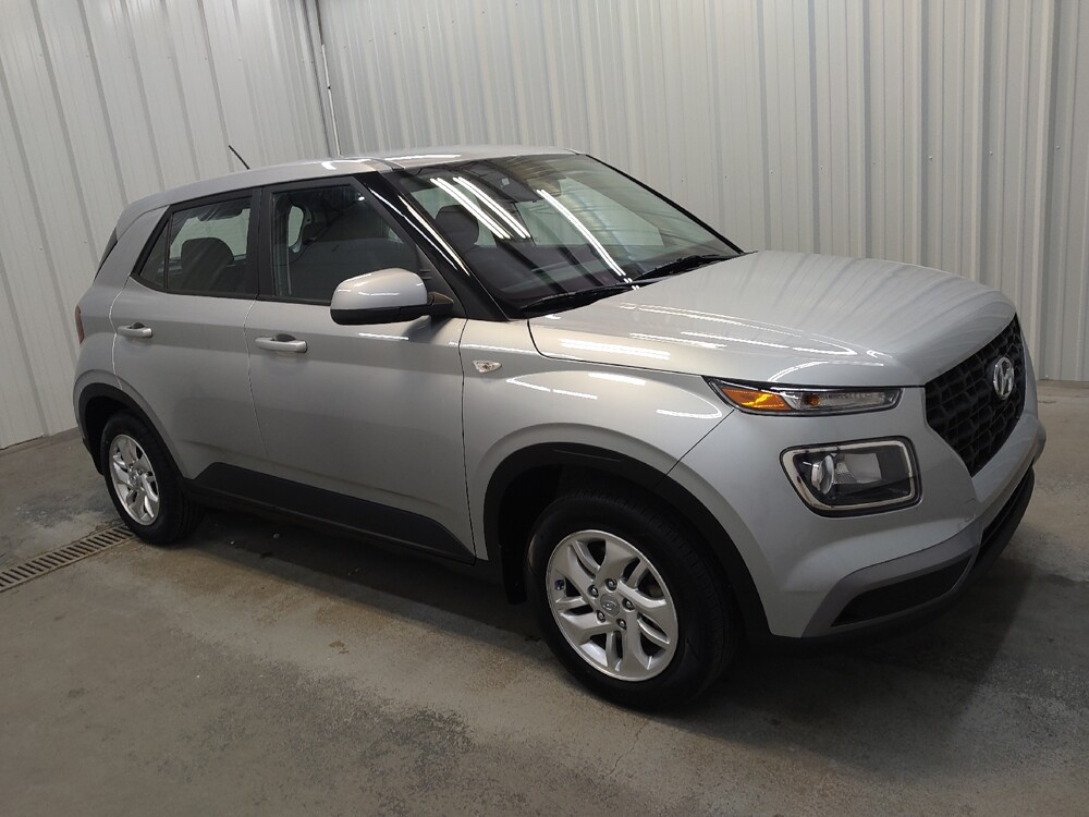 2023 Hyundai Venue in Fairfield, OH 45014 - 18135375 11