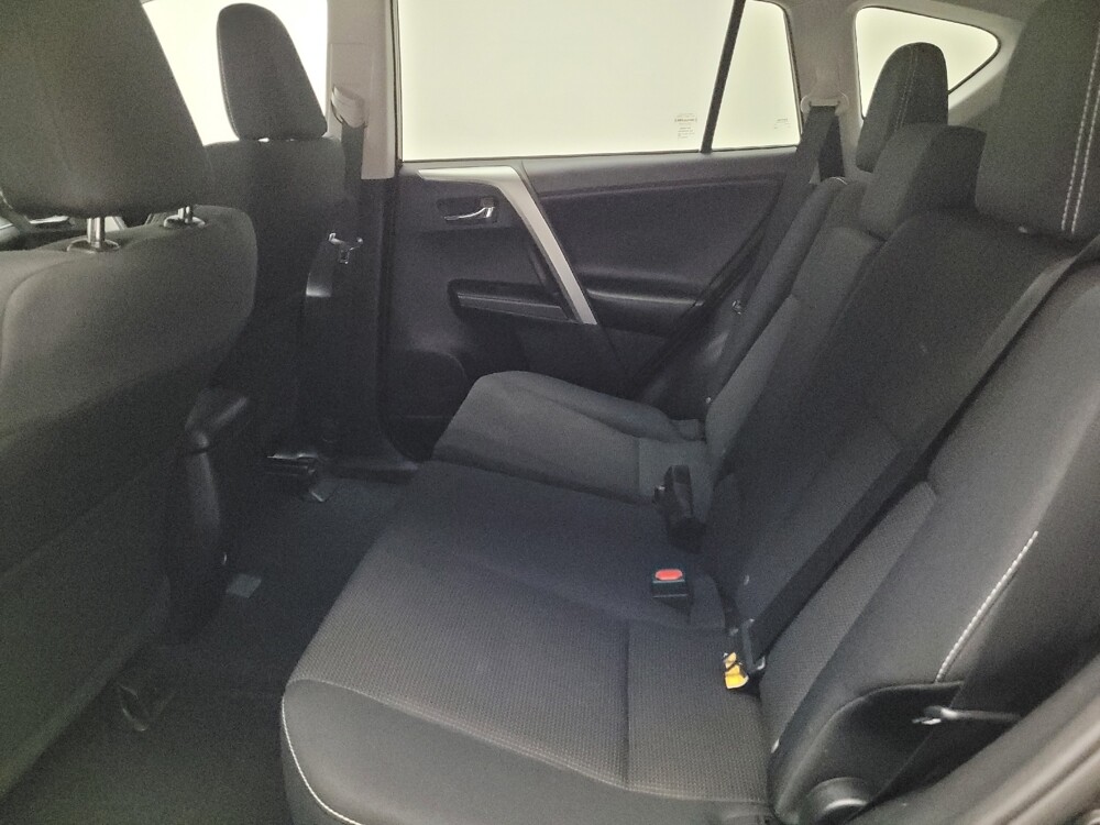 2018 Toyota RAV4 in Sacramento, CA 95821 - 18135378 18