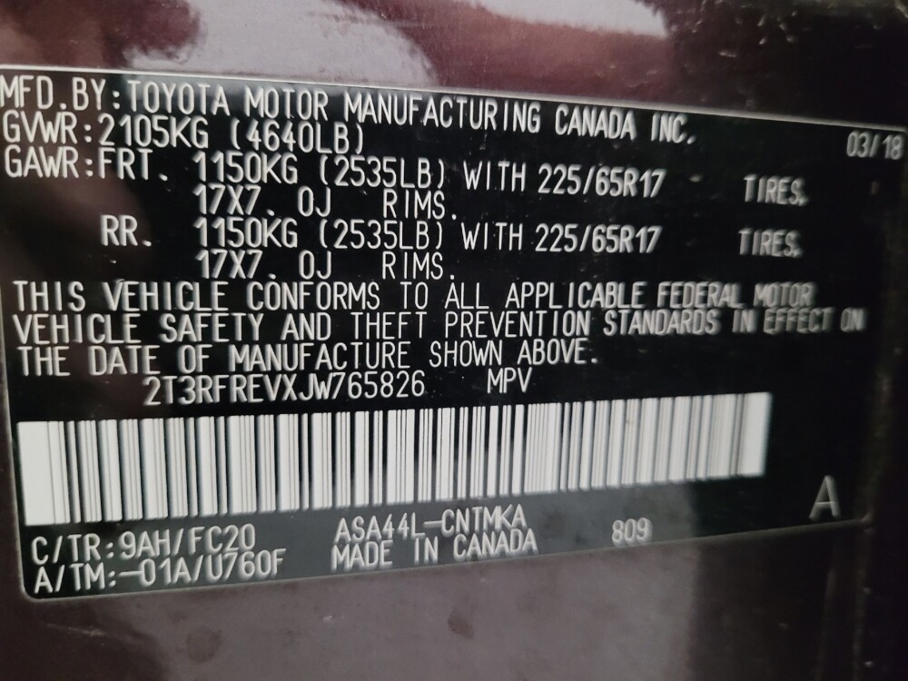 2018 Toyota RAV4 in Sacramento, CA 95821 - 18135378 33