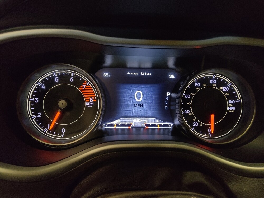 2017 Jeep Cherokee in Phoenix, AZ 85015 - 18135379 23