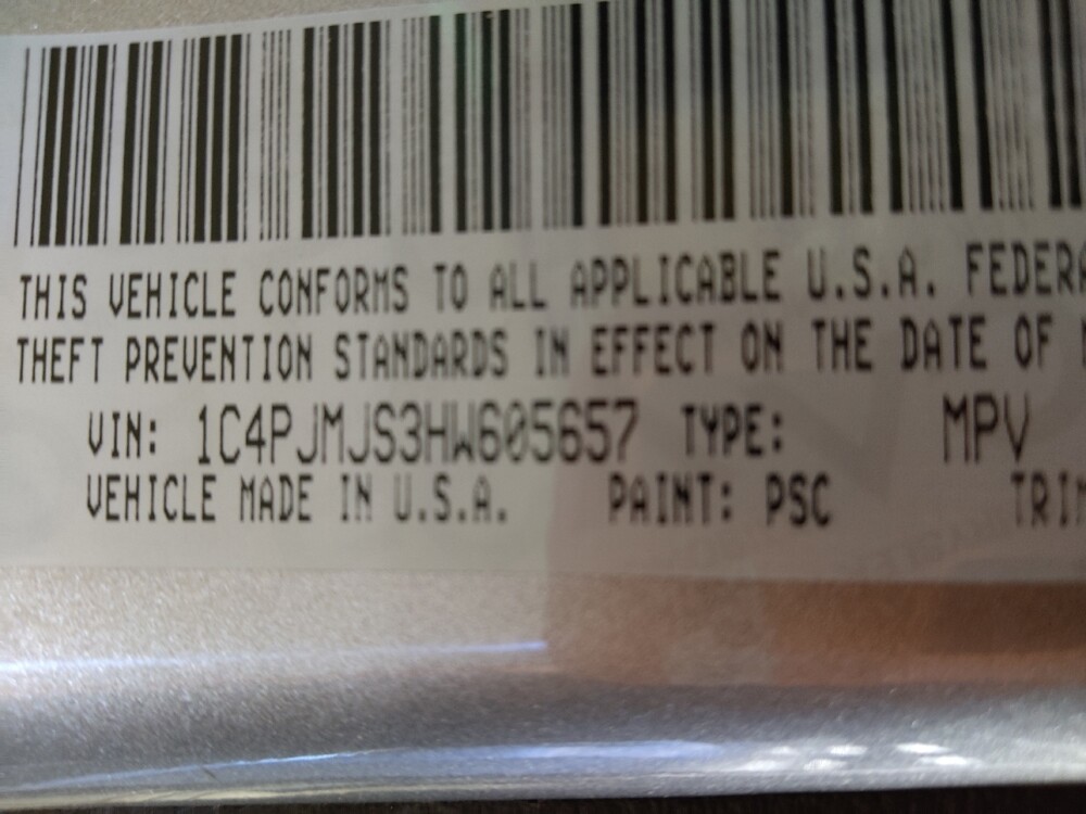 2017 Jeep Cherokee in Phoenix, AZ 85015 - 18135379 33