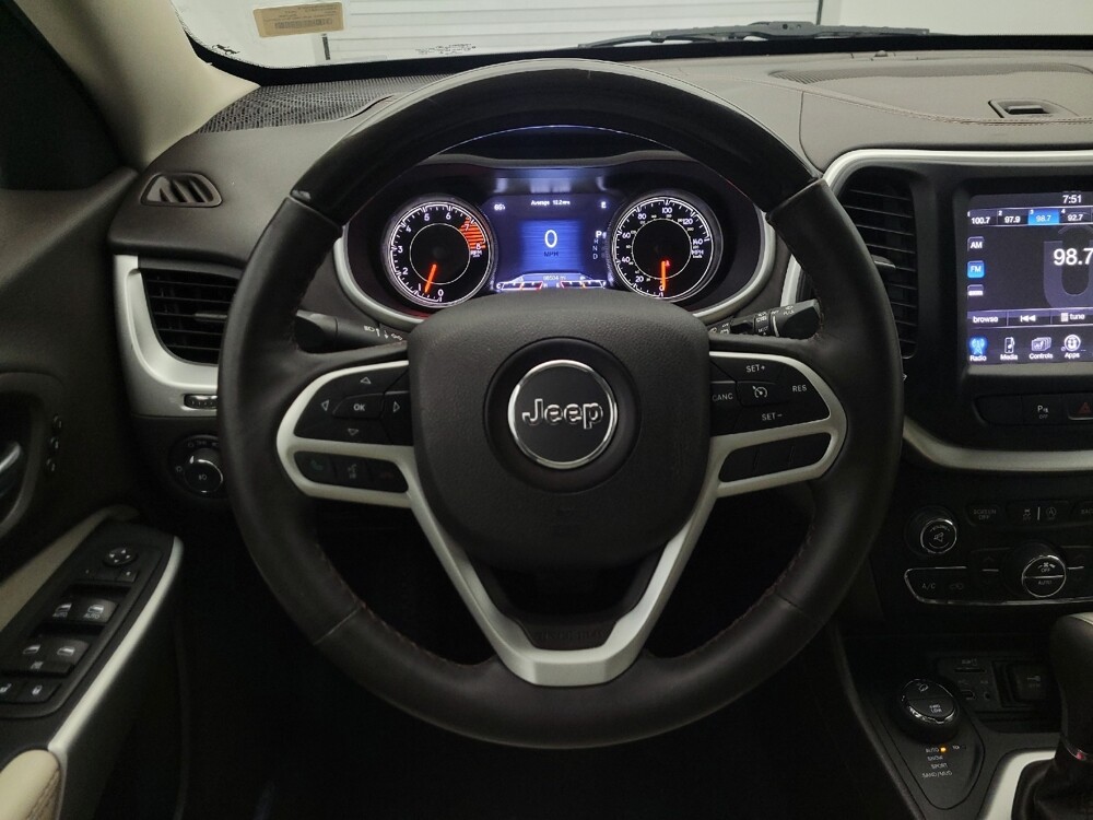 2017 Jeep Cherokee in Phoenix, AZ 85015 - 18135379 22